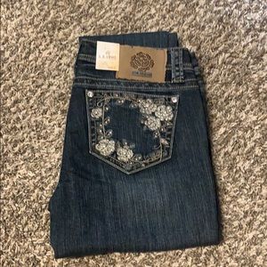 LA idol dark wash boot cut jeans size 9